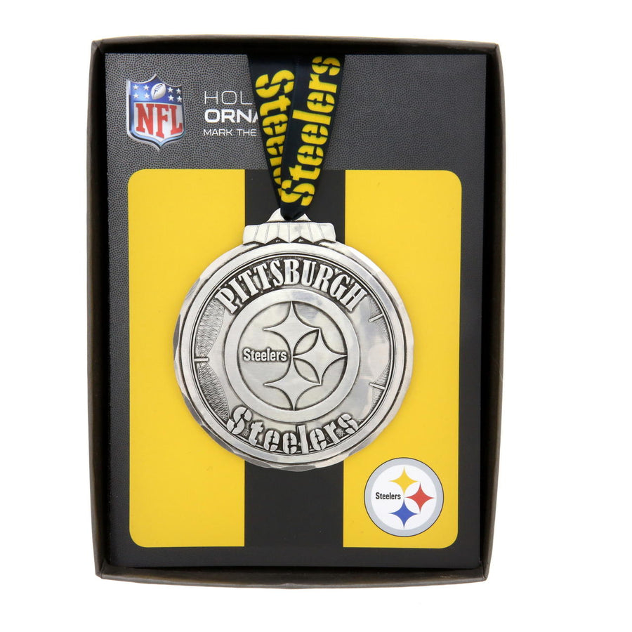 Gift packaging display for Pittsburgh Steelers Classic Round Ornament