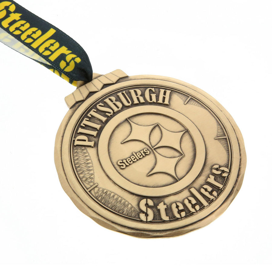 Product view of Pittsburgh Steelers Classic Round Ornament