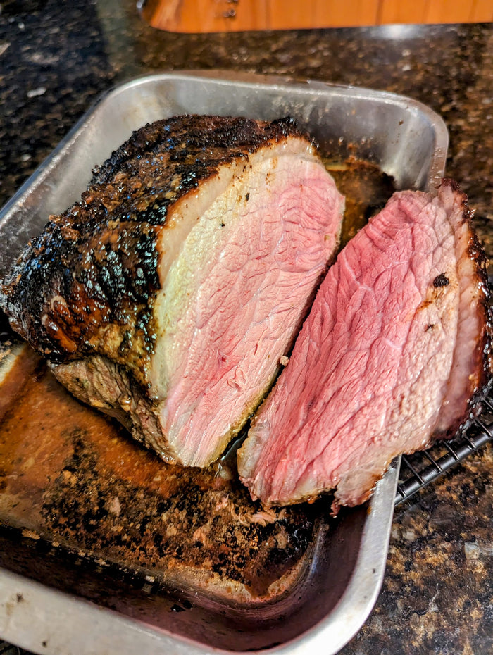 Sliced roast beef illustrating a David's Steak Rub serving idea