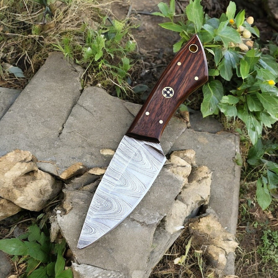 Handmade Damascus Hunting Knife with Rosewood Handle