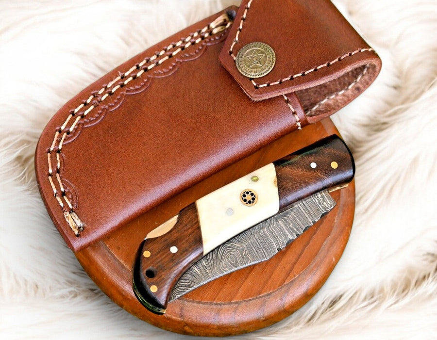 Handmade Damascus Steel Pocket Knife – Rosewood & Bone