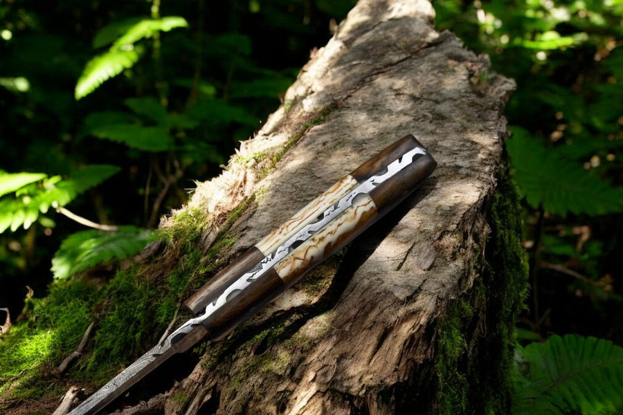 Handmade Damascus Steel Skinning Knife with Leather Sheath