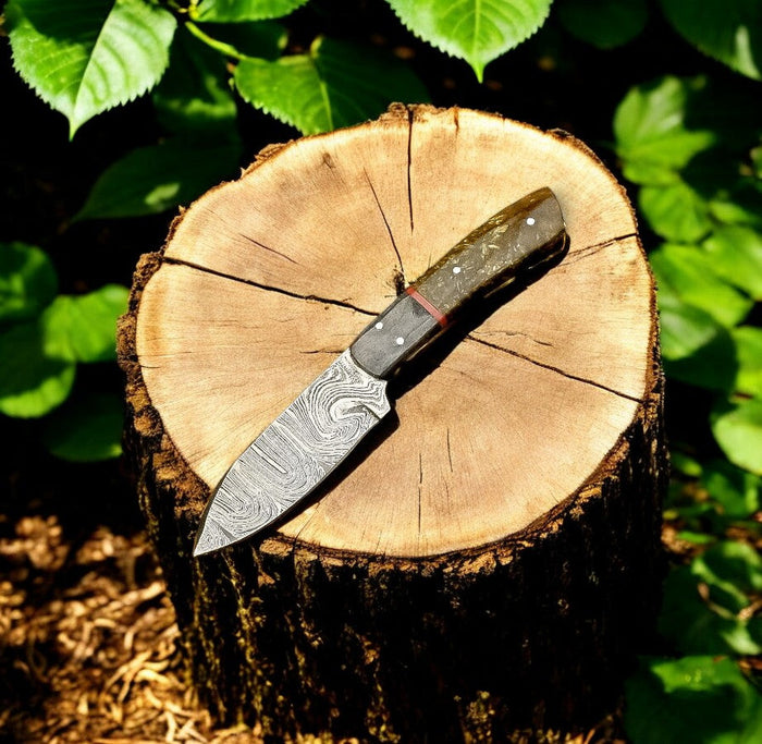 Handmade Damascus Hunting Knife – Exotic Wood Handle