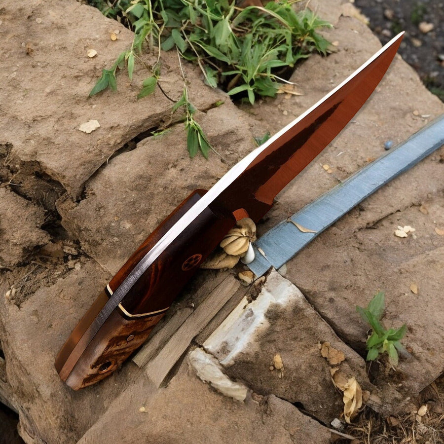 Handmade High-Carbon Steel Hunting Knife – 8" with Sheath